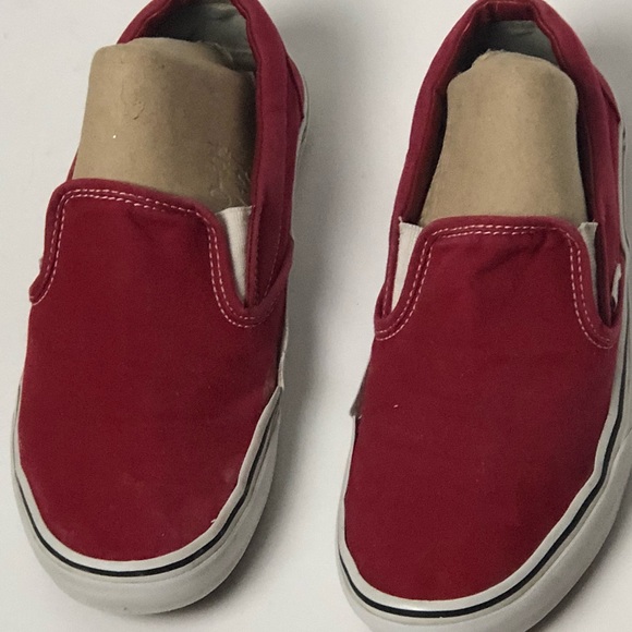 vans off the wall classic slip on